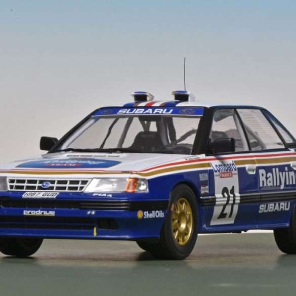 18ixo Subaru Legacy RS RAC Rally 1991 3