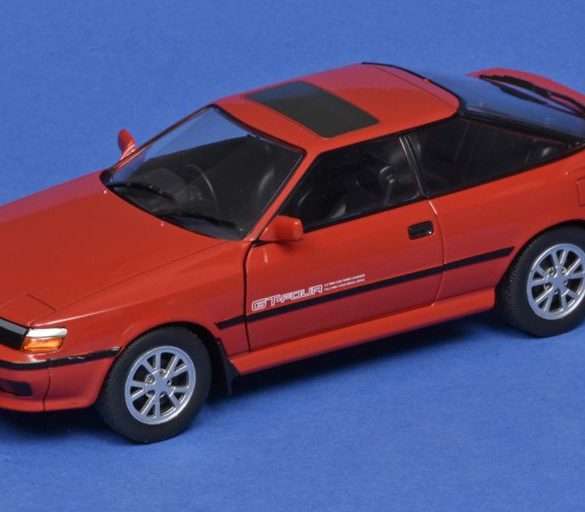 24WhiteBox Toyota Celica GT Four 1986 3