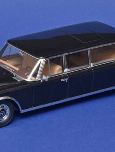 118 KK Scale Mercedes Benz 600 Pulmann