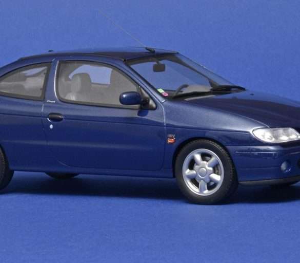 118 OttOmobile Renault Megane Coupe 2.0 16V 1995