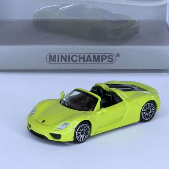 187 Minichamps Porsche 918 Spyder 2015