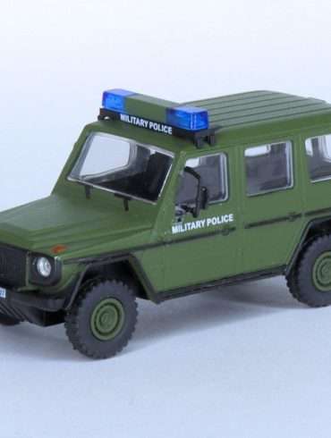 187 Schuco Mercedes Benz G Military Police