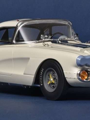 18AcmeD Chevrolet Corvette LM 1960 Cunningham 1
