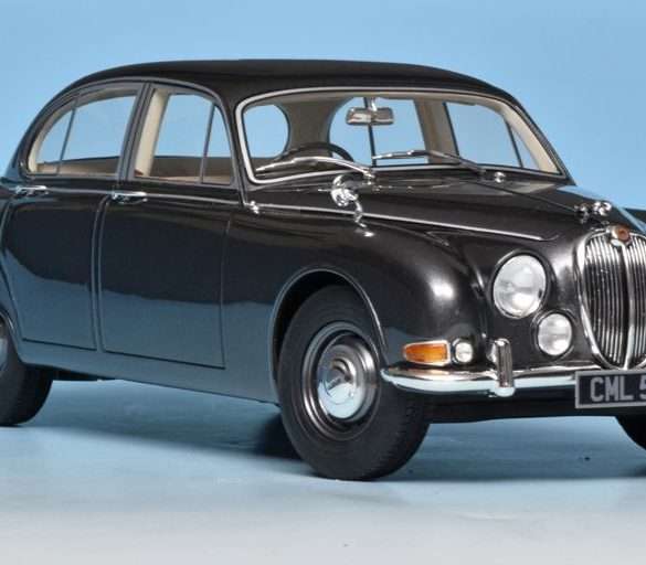 18Cult Jagaur S Type 1965 2