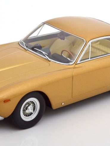 18KKscale Ferrari 250GT Lusso