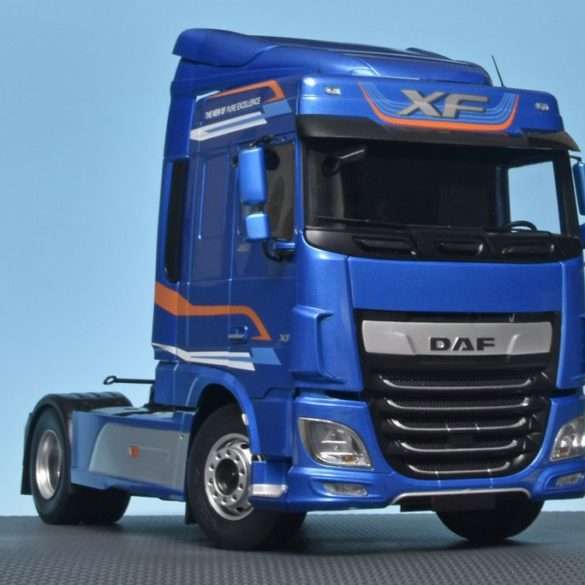18Prem Clas DAF XF SpaceCab 1