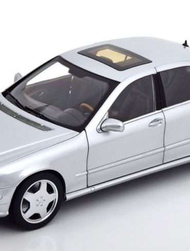 18norev Mercedes S55 AMG W220 2020 1