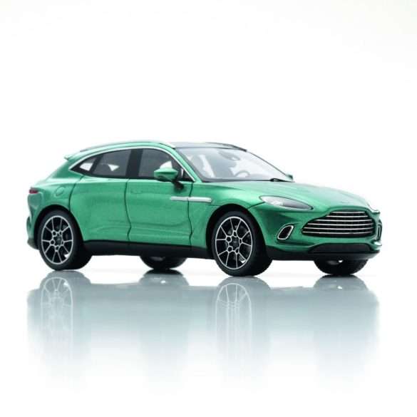 43Schuco AstonMartinDBX green 450925900 6