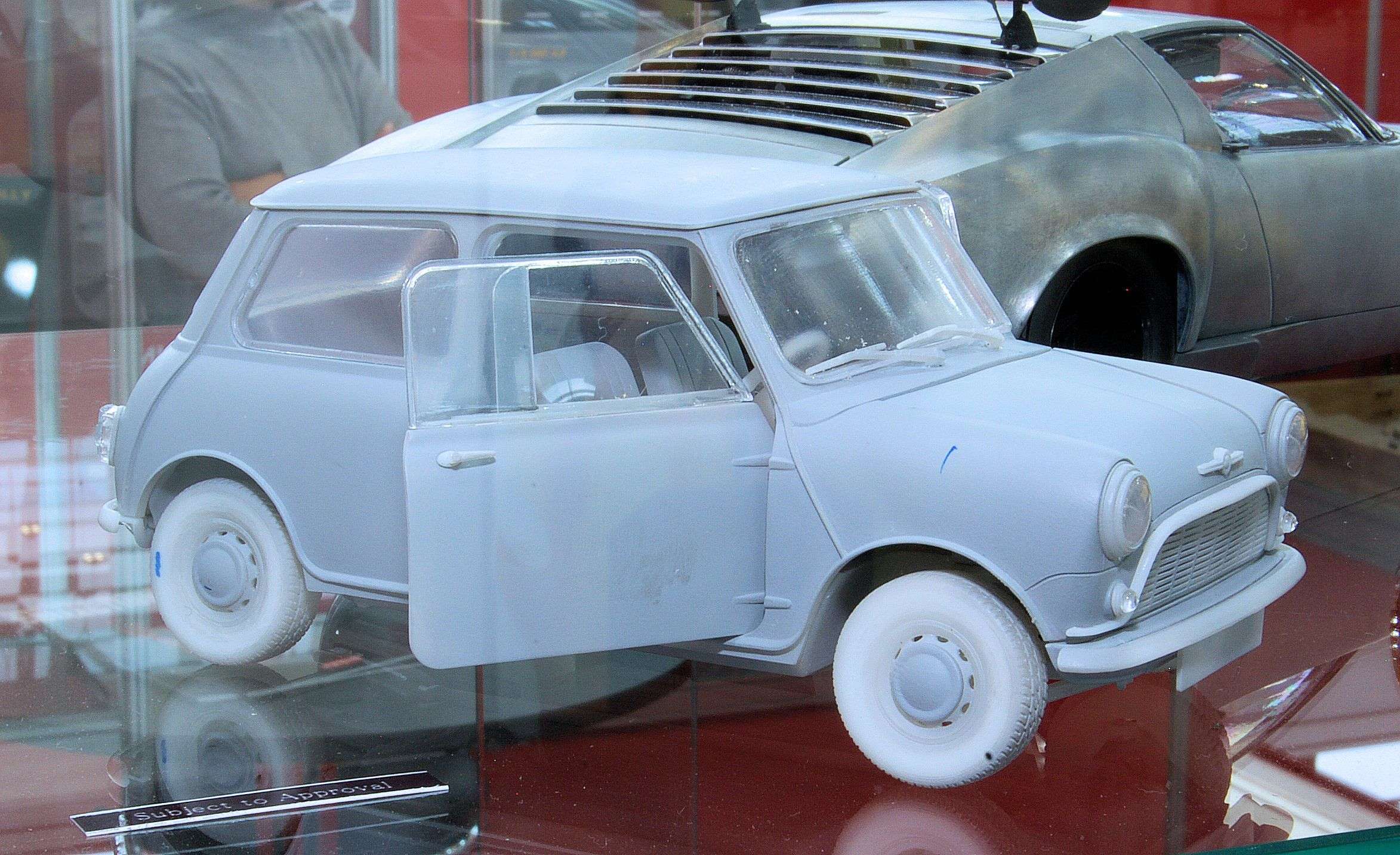 118 Kyosho Mini Cooper