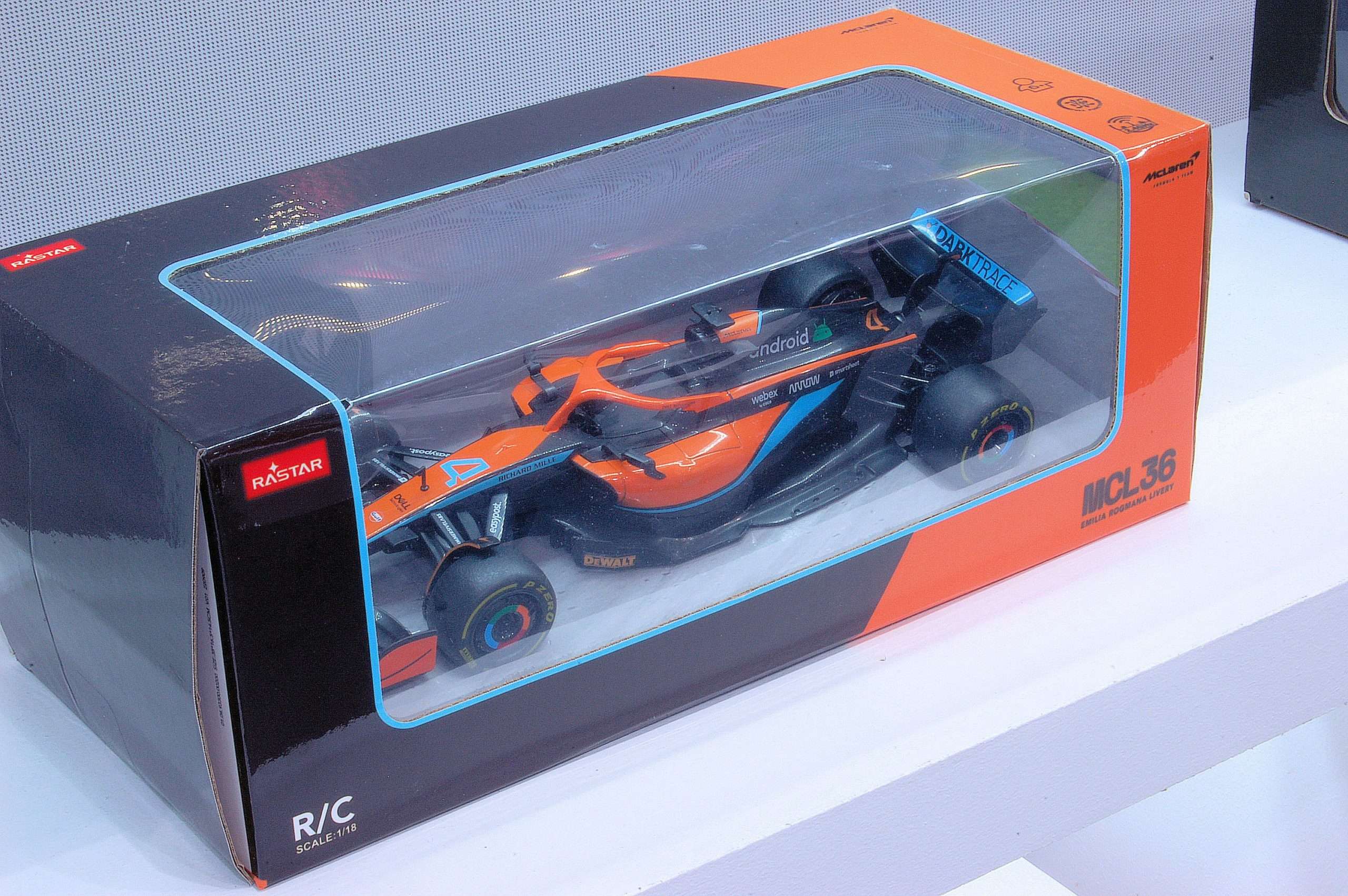 118 Rastar McLaren MCL36RC model