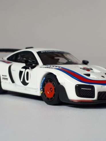 164 Minichamps Porsche 935 19 1