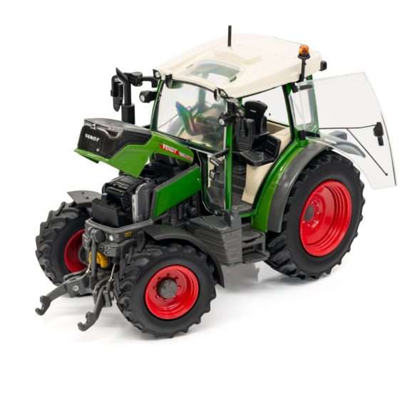 32USK Fendt 211 Vario open