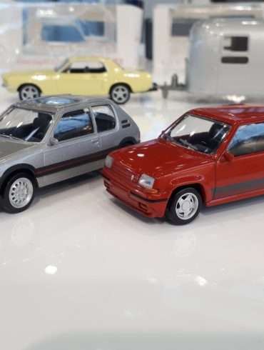 43Norev Renault5Peugeot205 new 1