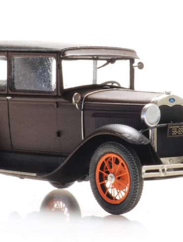 NBG.Artitec 87.Ford Model A Tudor bruin e LR