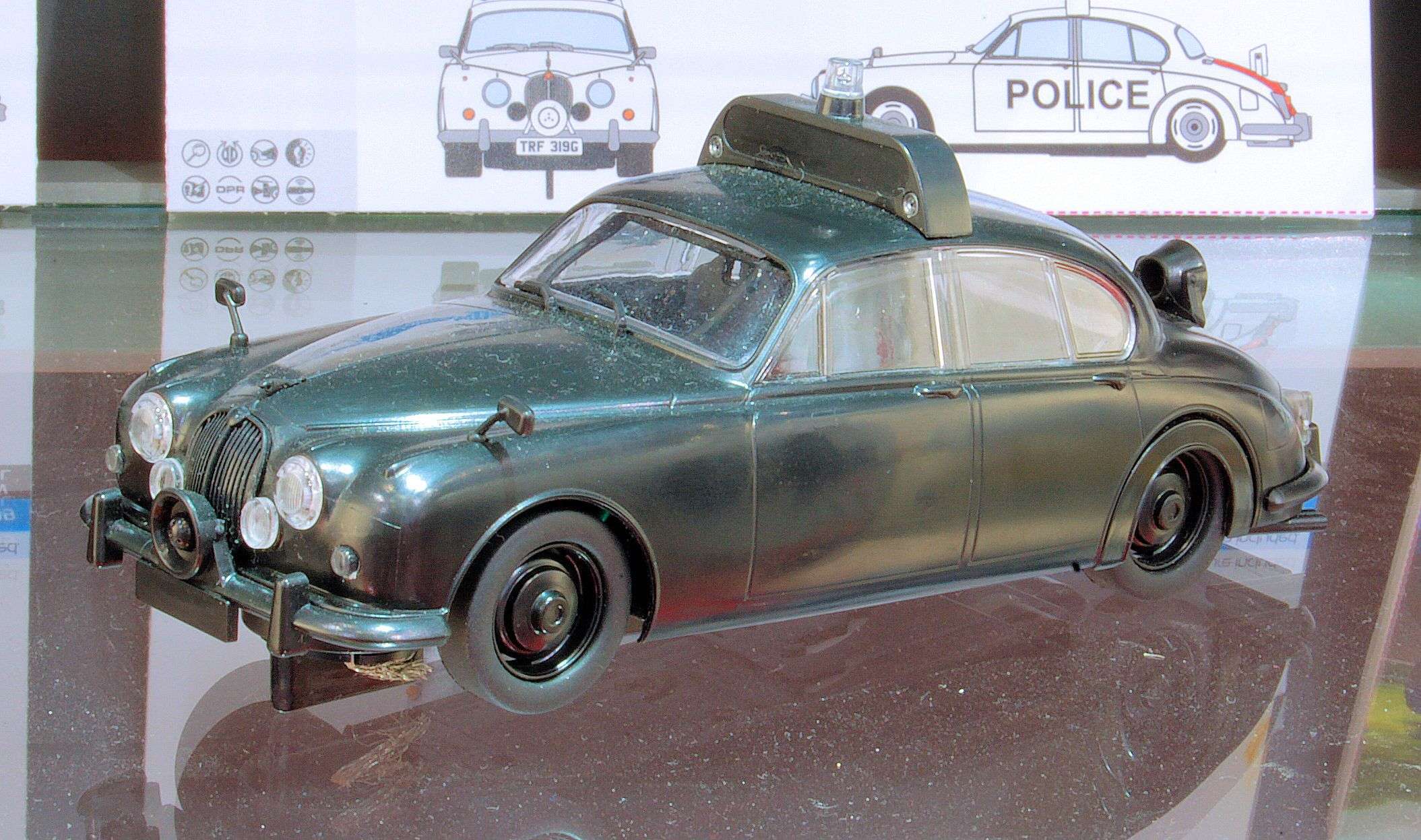 NBG.Scalextric.Jaguar MK2 Police Edition