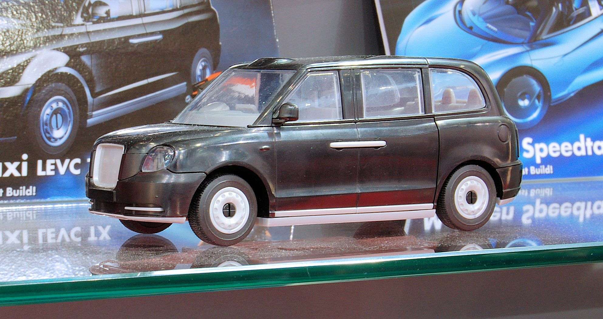 NBG.Airfix.London taxi