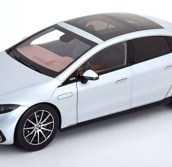 118 NZG Mercedes Benz EQS 2022