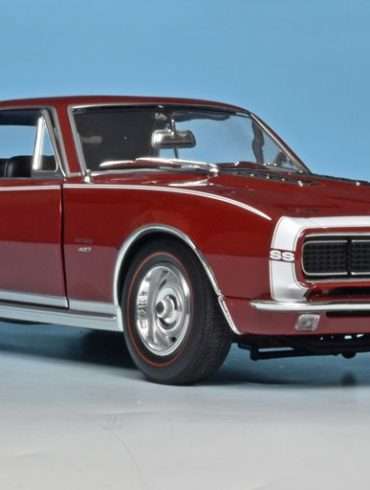 118 acme Chevrolet Camaro 1st Yenko Super Camaro 1967