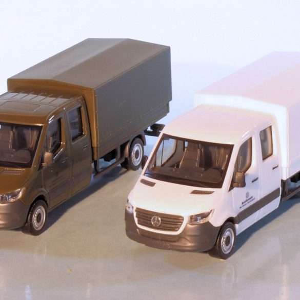 187 Herpa Mercedes Benz Sprinter 18 Bundeswehr hoog