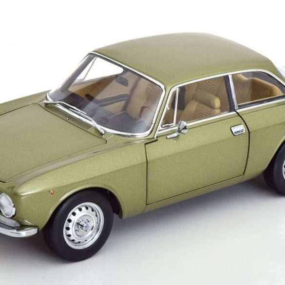 18norev Alfa Romeo 2000 GTV 1973 1