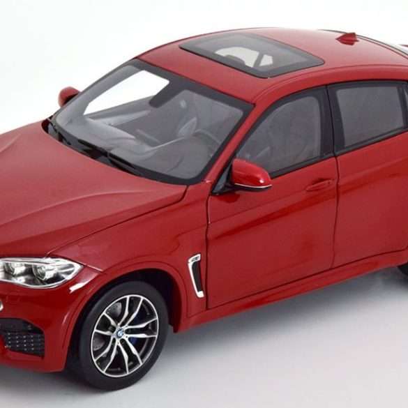 18norev BMW X6M 2015 1