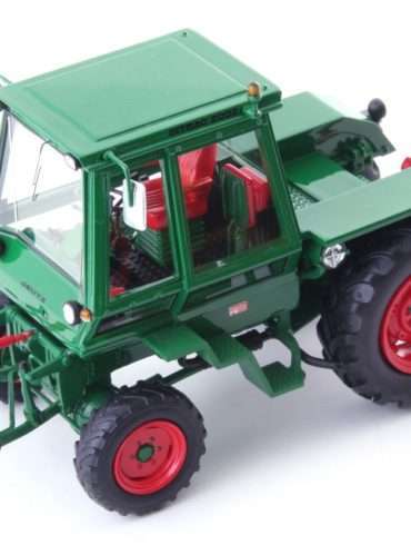 32AutoCult Deutz Fahr Intrac 2002 1