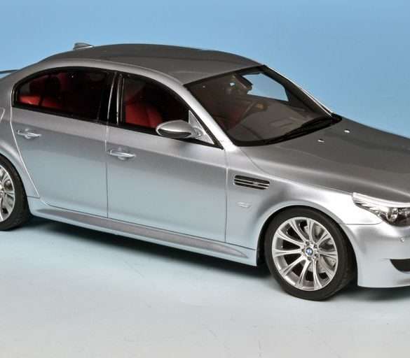 118 OttOmobile BMW M5 Phase 2 E60 2008