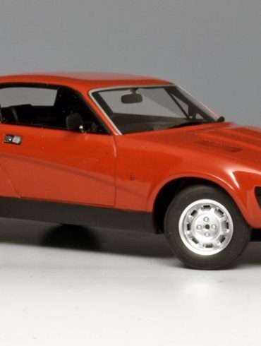 18Cult Triumph TR7 69 82 2