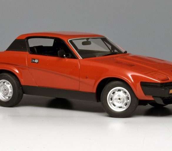 18Cult Triumph TR7 69 82 2