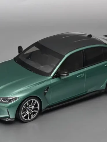 118 Minichamps BMW M3 (2020) hoog