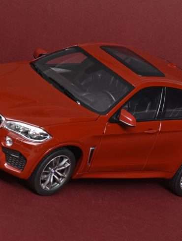 118 Norev BMW X6 M (2015)