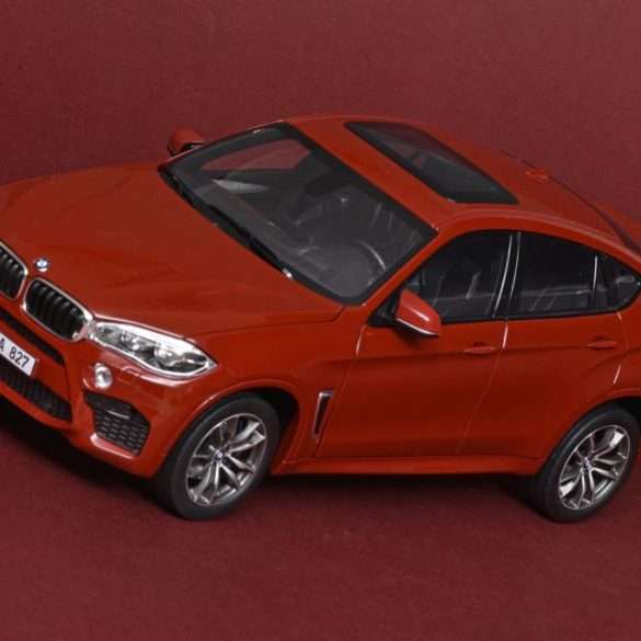 118 Norev BMW X6 M (2015)