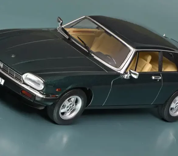 118 Norev Jaguar XJ S 5.3 H.E. Coupé (1982)