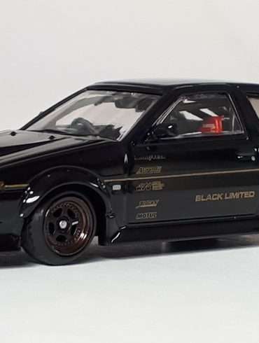 1;64 Inno64 Toyota Sprinter Trueno 1