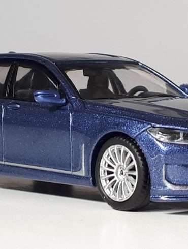 1;64 Mini GT Alpina B7 1