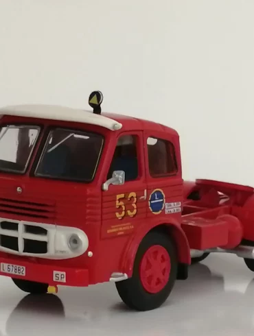 1;64 Salvat Pegaso 2011 50 1