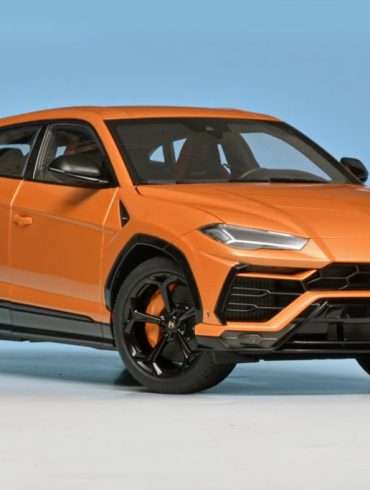 18AA Lambo Urus 2018 1