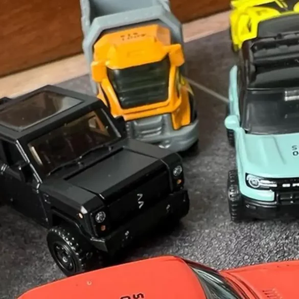 3 inch Matchbox Bollinger B2 & Ford Bronco Sport