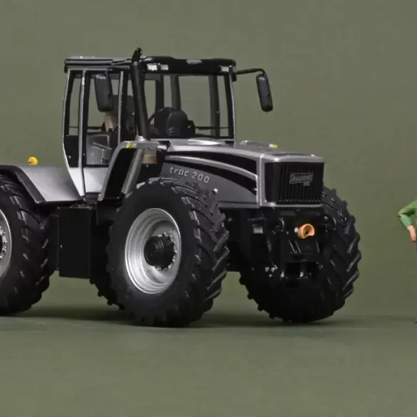 32Schuco ProR Doppstadt Trac 200 1