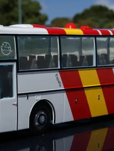 Salvat Pegaso van Hool