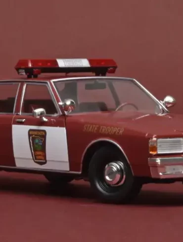 18Greenlight Chevrolet Caprice Minnesota state trooper 1987 1