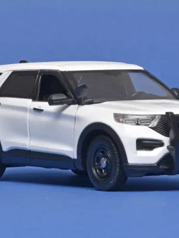 24MotorM Ford Interceptor Utility 2022 1