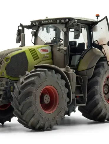 32ROS Claas Axion 850 StV muddy 1