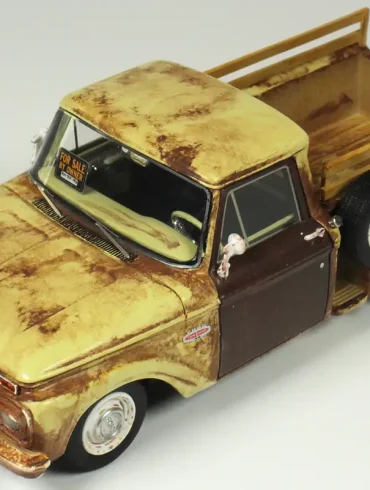 43Goldvarg Ford F 100 stepside weathered GC033A (1)