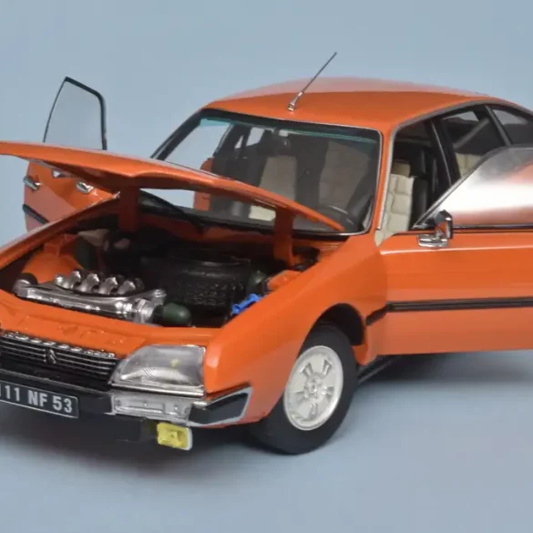 118 Norev Citroën CX 2400 GTI (1977) open