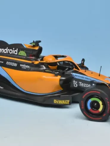 118 Solido McLaren MCL36 Ricciardo (2022)