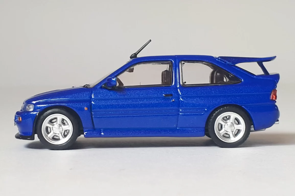 1;64 Inno64 Ford Escort RS Cosworth 3