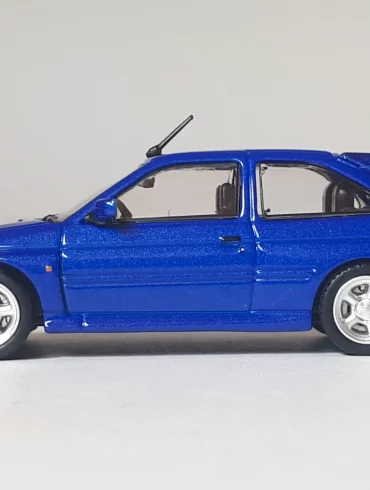 1;64 Inno64 Ford Escort RS Cosworth 3