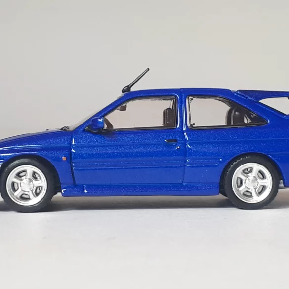 1;64 Inno64 Ford Escort RS Cosworth 3