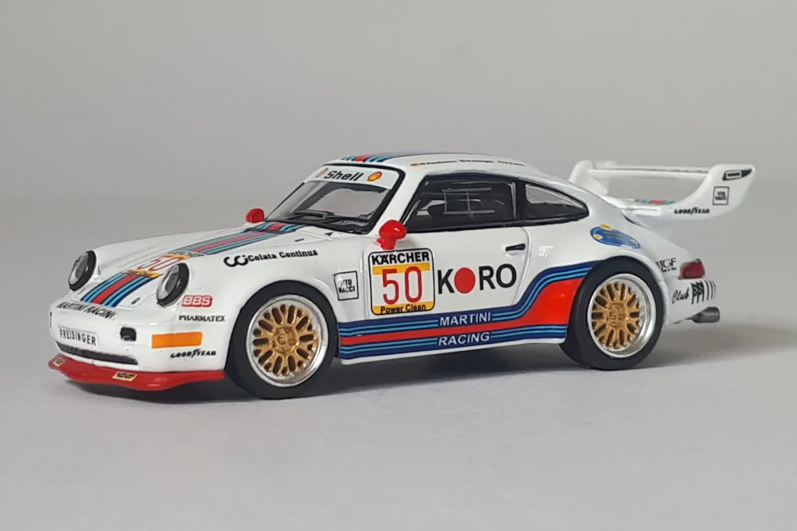1;64 Tarmac Works Porsche 911 Turbo S LM GT 1